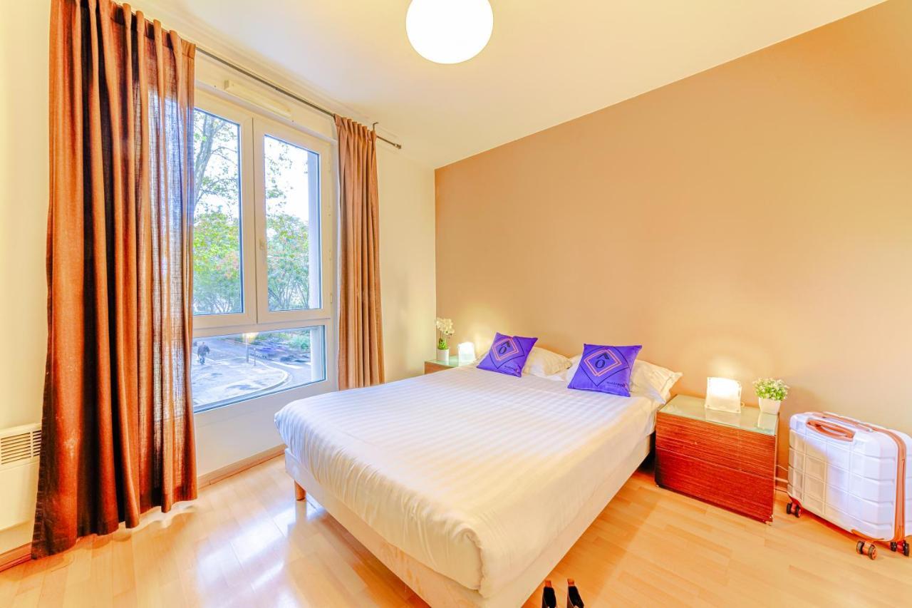 เรซิด็องซ์ มงต็องโป ปาร์ต ดิเยอ  Hotel ลียง ภายนอก รูปภาพ